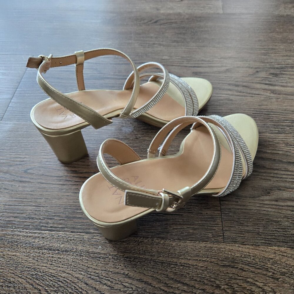 Naturalizer Champagne Bridget Rhinestone Strappy Dress Heels Sandals 8.5 M - Picture 7 of 10